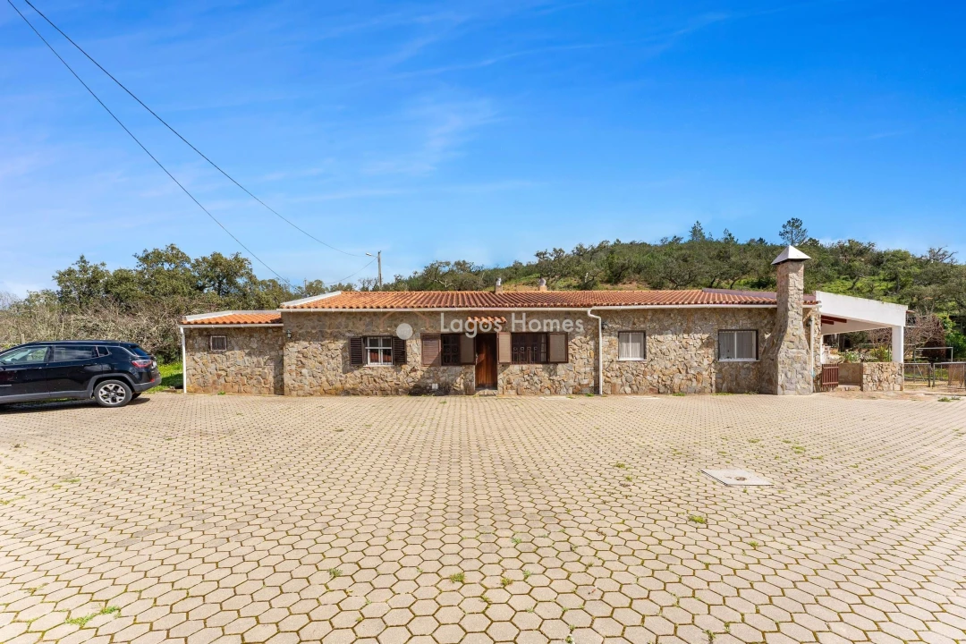 Moradia T6 para Venda em Lagos (São Sebastião e Santa Maria) Foto 5