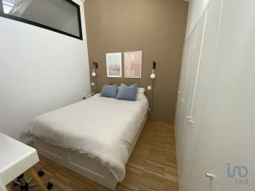 Apartamento T3 para Venda em Lordelo do Ouro e Massarelos