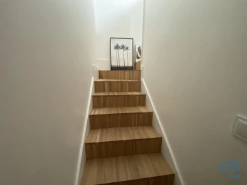 Apartamento T3 para Venda em Lordelo do Ouro e Massarelos