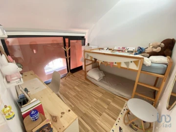 Apartamento T3 para Venda em Lordelo do Ouro e Massarelos