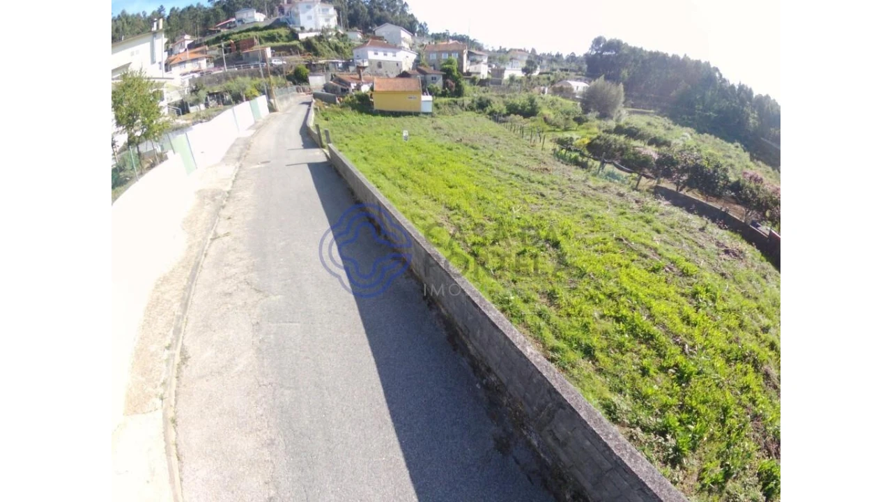 Terreno para Venda em Romariz Foto 18