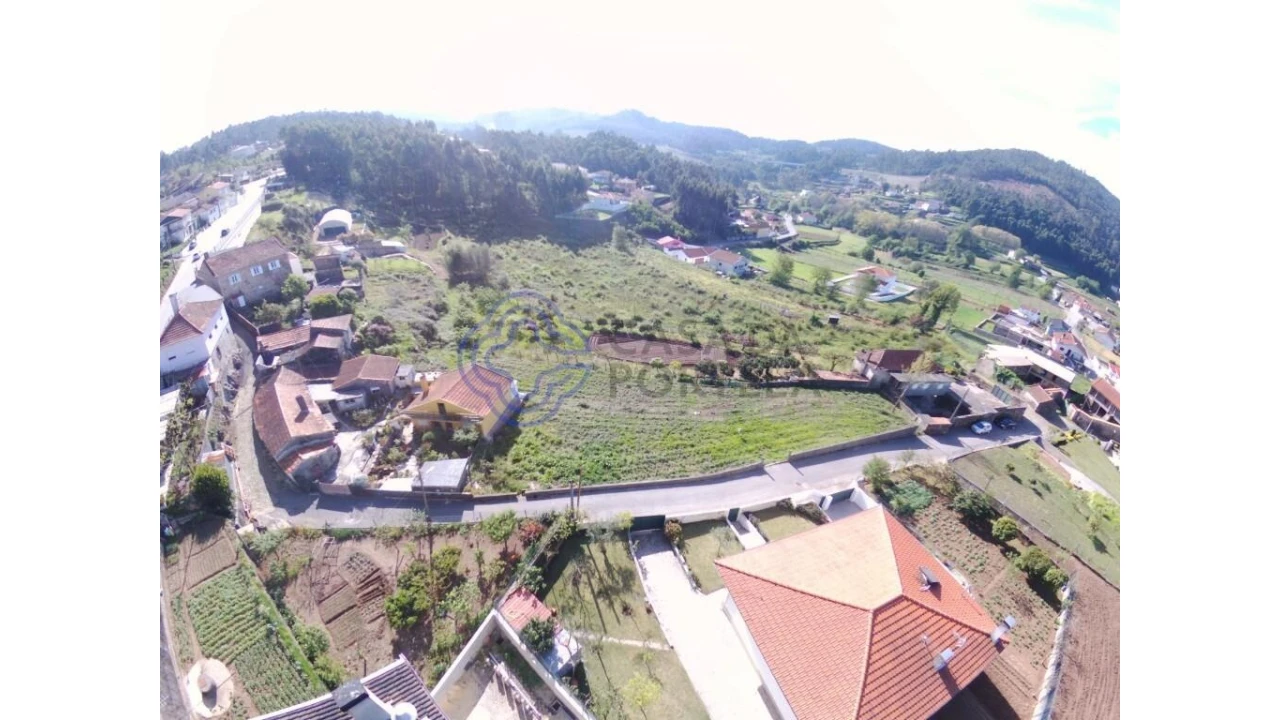 Terreno para Venda em Romariz Foto 16
