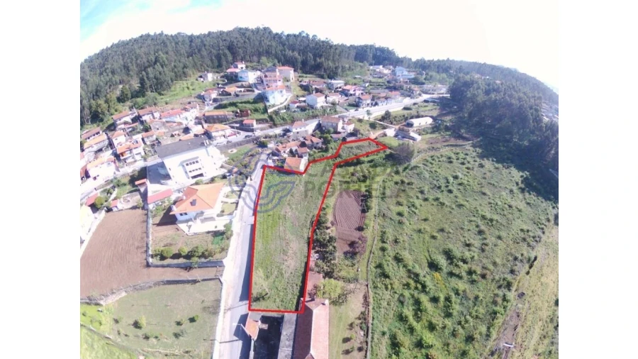 Terreno para Venda em Romariz