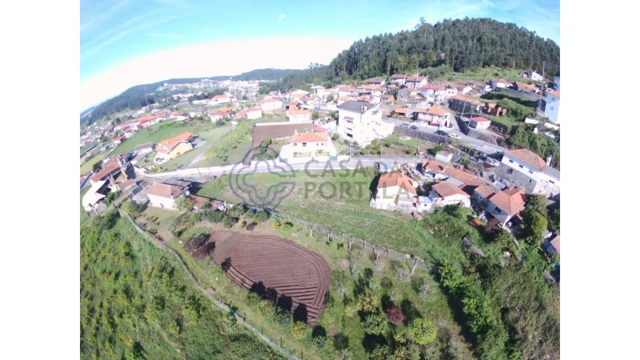 Terreno para Venda em Romariz Foto 14