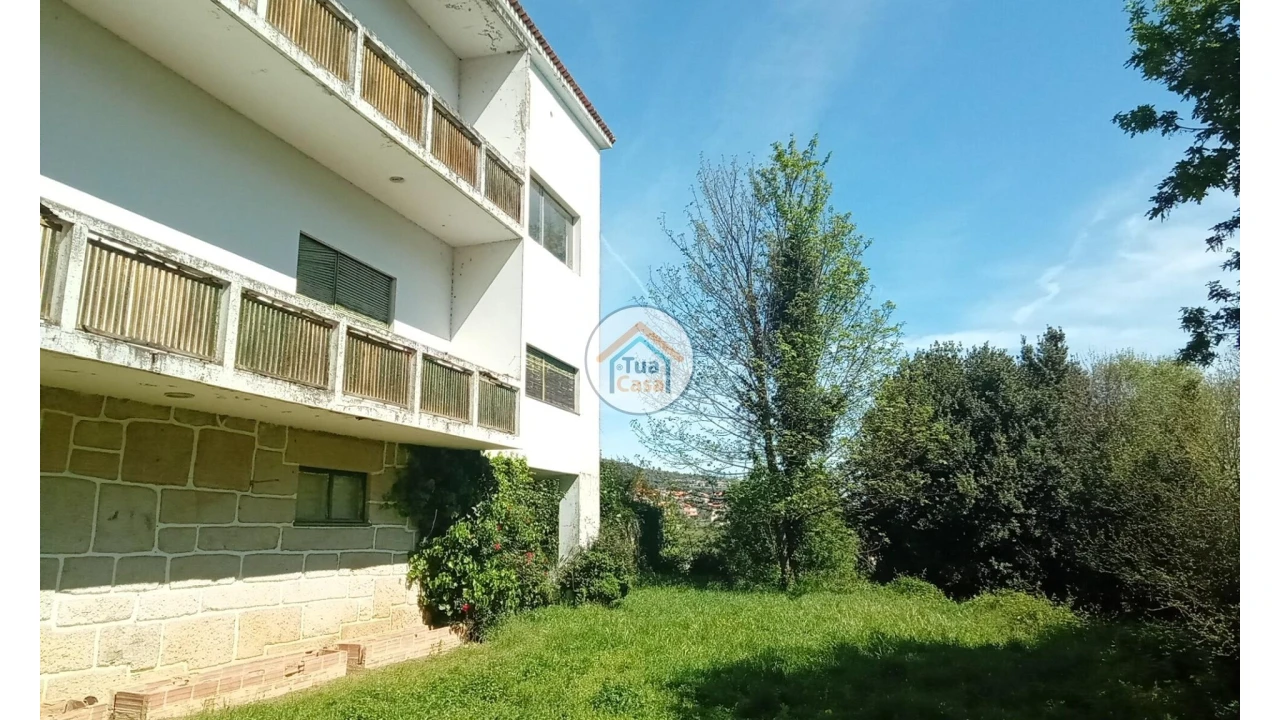 Quinta T5 para Venda em Cepões, Meijinhos e Melcões Foto 1