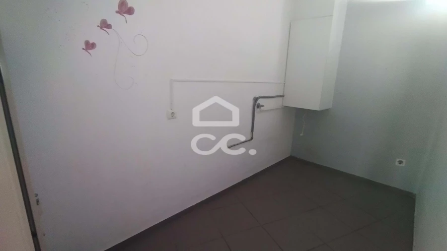 Negócio para Venda em Marinha Grande Foto 5