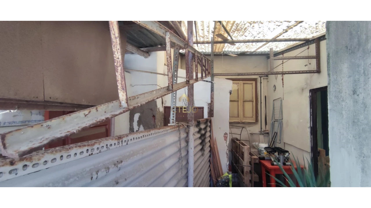 Moradia T6 para Venda em Parque das Nações Foto 25