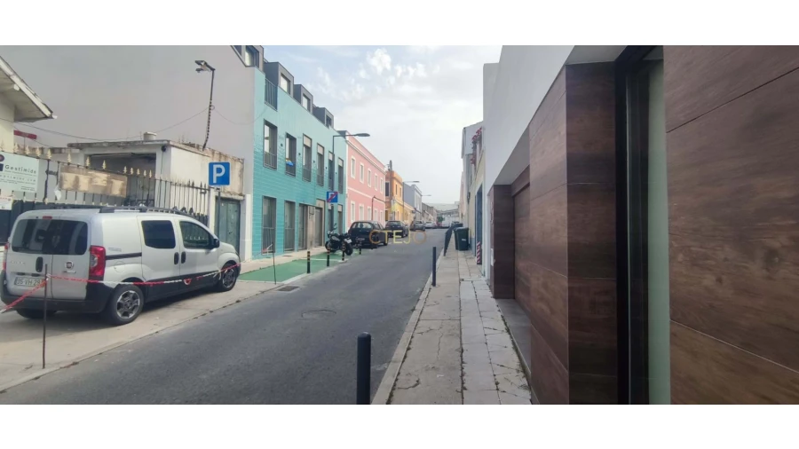 Moradia T6 para Venda em Parque das Nações Foto 5