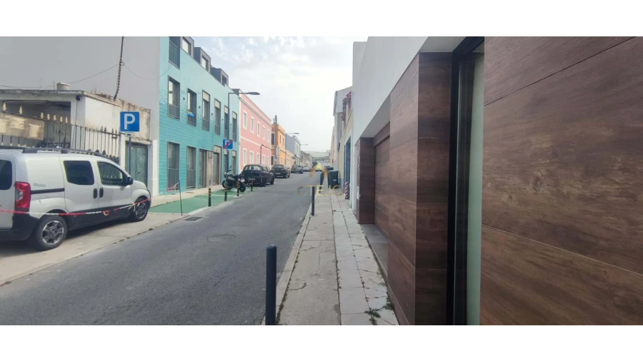 Moradia T6 para Venda em Parque das Nações Foto 8