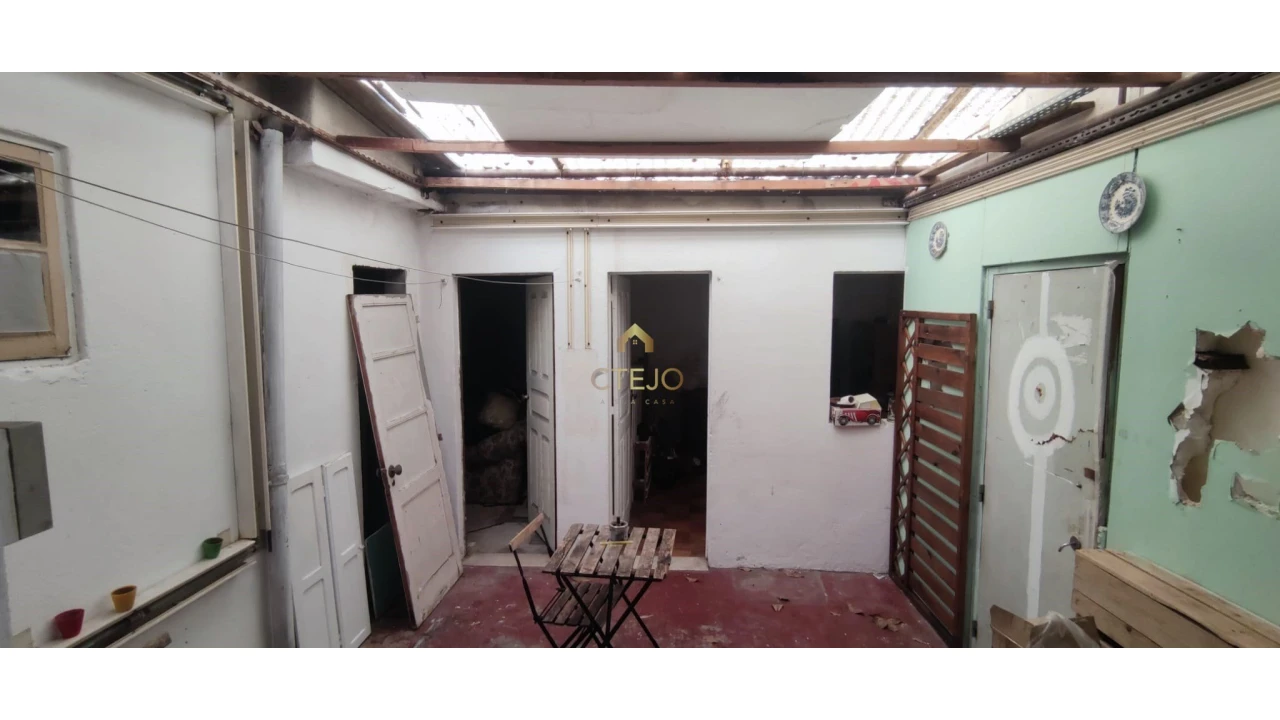 Moradia T6 para Venda em Parque das Nações Foto 10