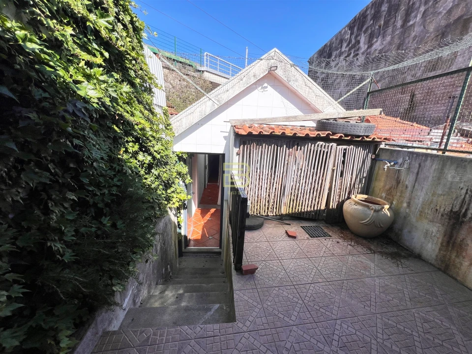 Moradia T1 para Venda em Cedofeita, Santo Ildefonso, Sé, Miragaia, São Nicolau e Vitória Foto 1