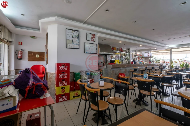 Loja para Venda em Mafamude e Vilar do Paraíso Foto 4