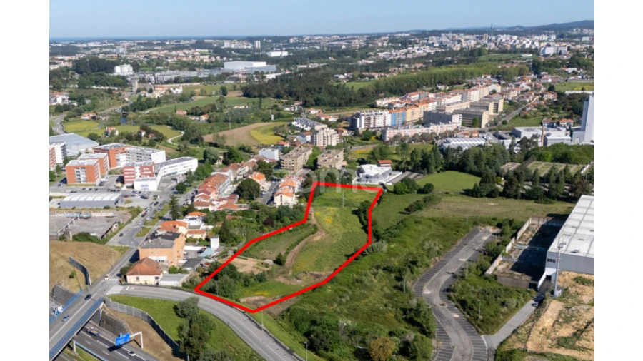 Terreno para Venda em São Mamede de Infesta e Senhora da Hora Foto 4