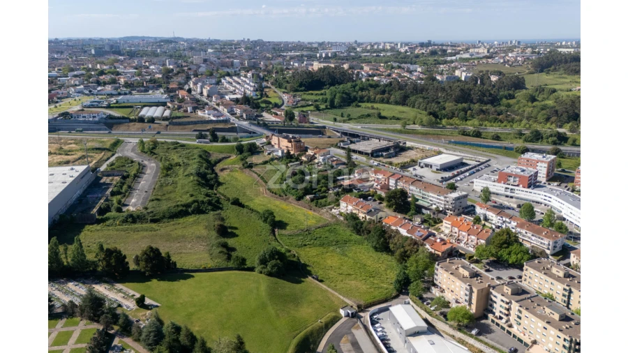 Terreno para Venda em São Mamede de Infesta e Senhora da Hora Foto 11