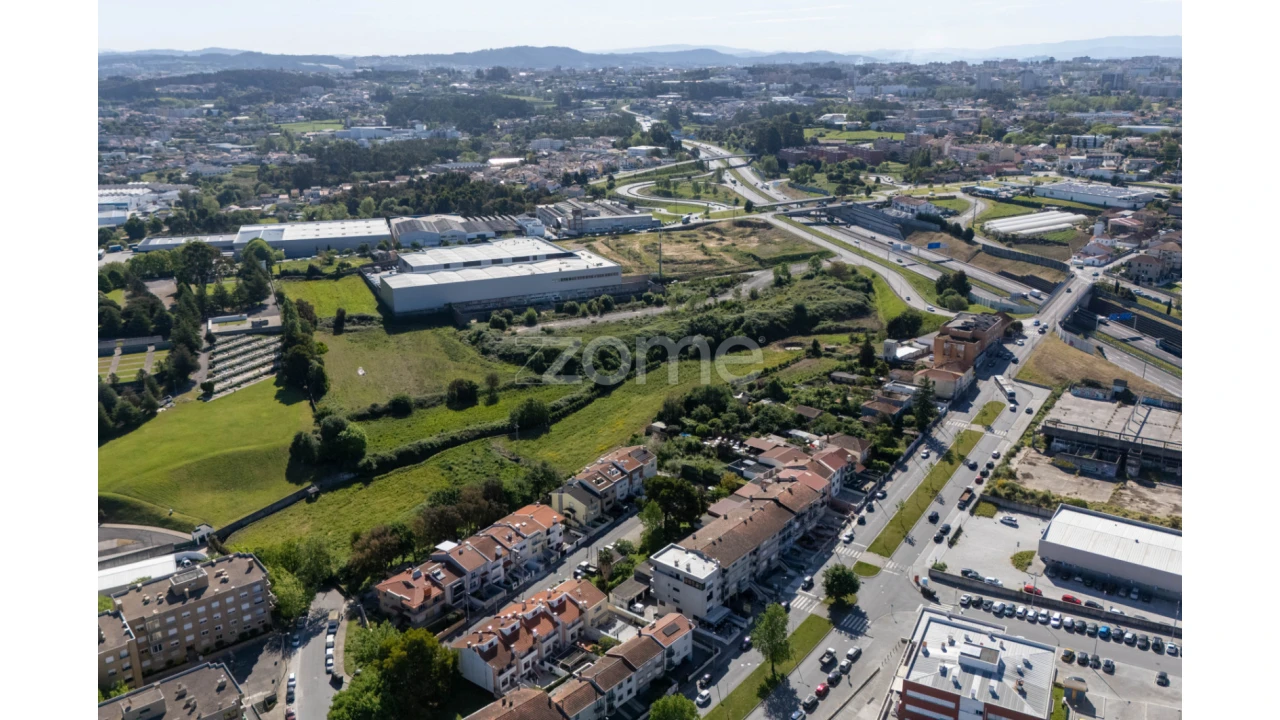 Terreno para Venda em São Mamede de Infesta e Senhora da Hora Foto 6