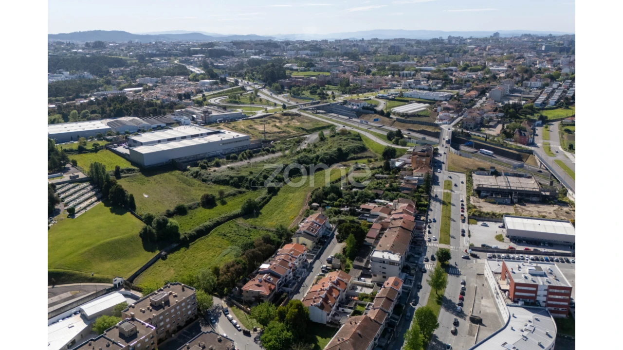 Terreno para Venda em São Mamede de Infesta e Senhora da Hora Foto 7