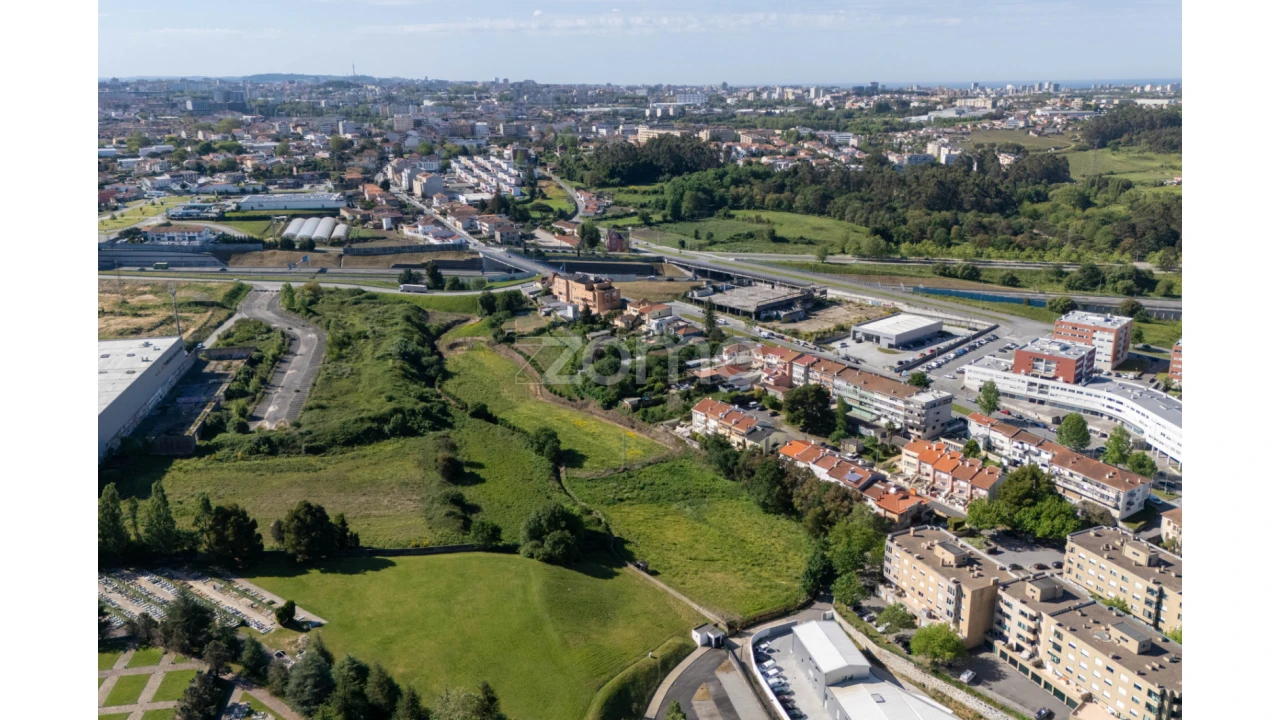 Terreno para Venda em São Mamede de Infesta e Senhora da Hora Foto 11