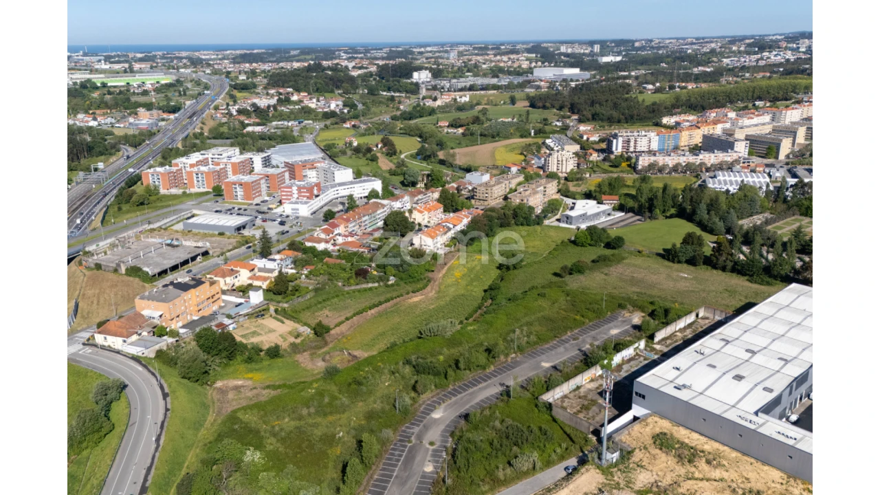 Terreno para Venda em São Mamede de Infesta e Senhora da Hora Foto 17