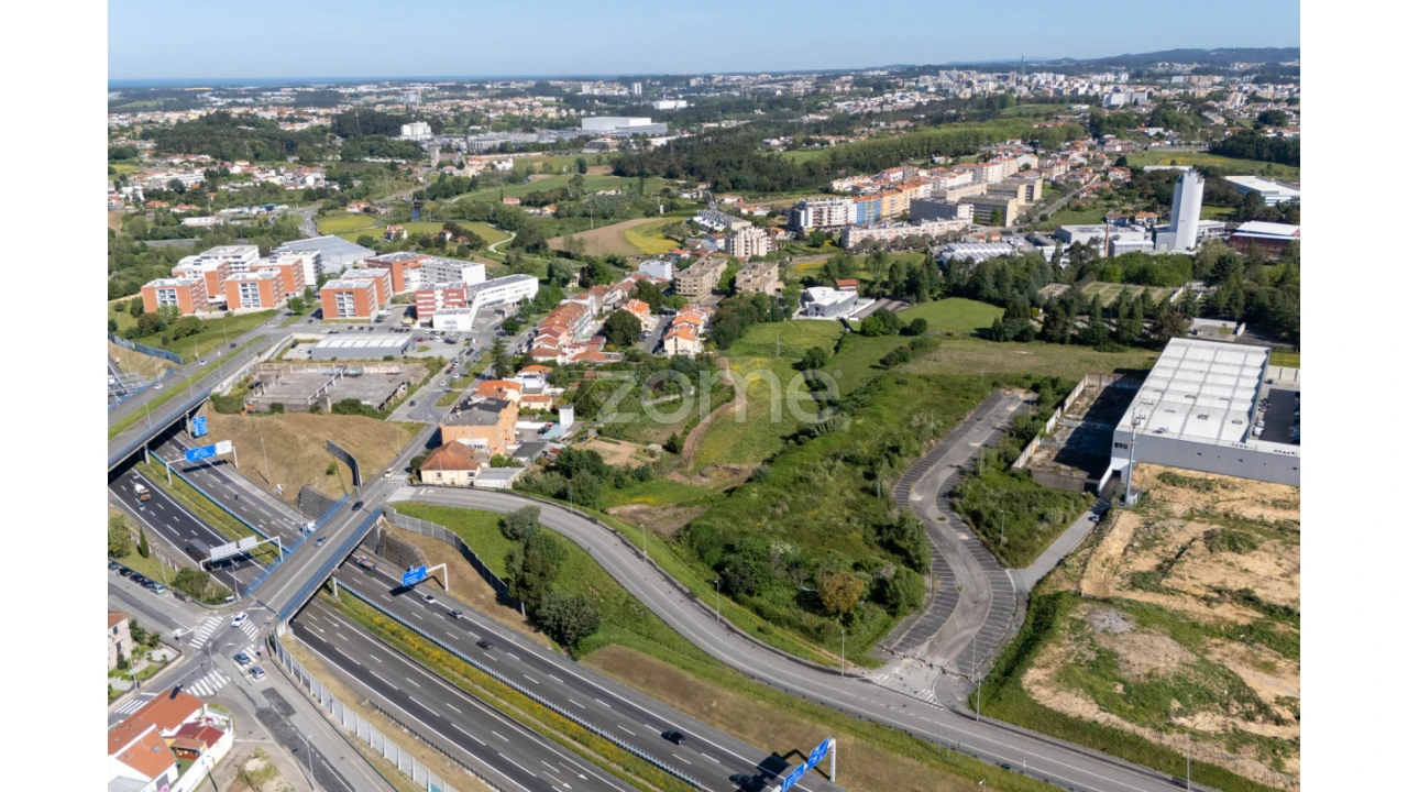 Terreno para Venda em São Mamede de Infesta e Senhora da Hora Foto 18