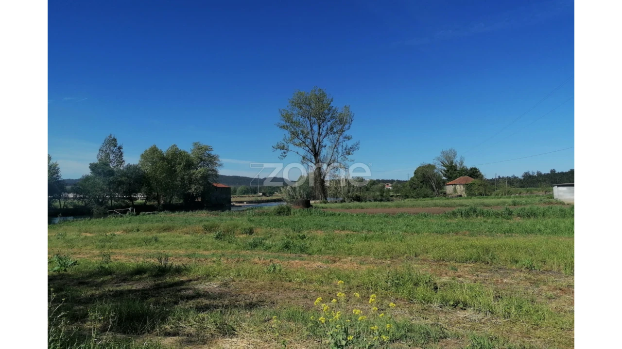 Terreno para Venda em Fradelos Foto 8