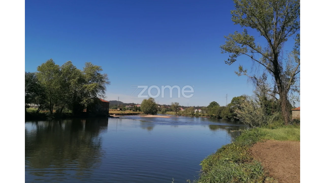 Terreno para Venda em Fradelos Foto 5