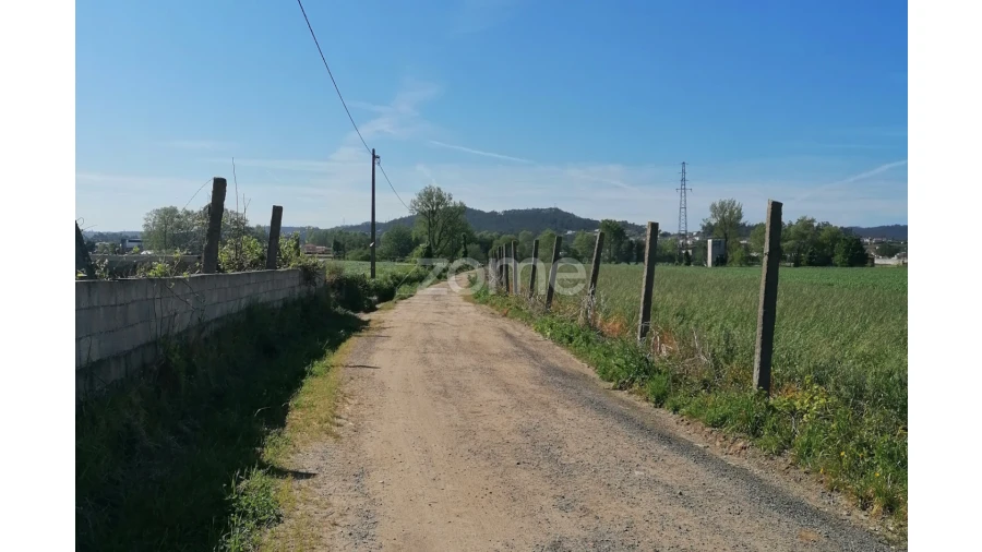 Terreno para Venda em Fradelos Foto 6