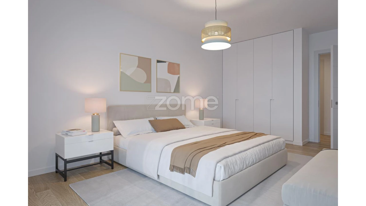 Apartamento T3 para Venda em Pontinha e Famões Foto 14