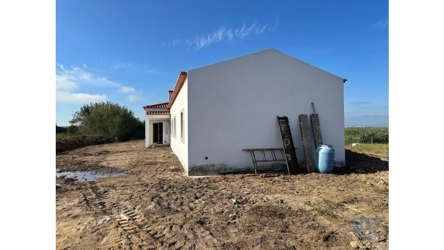 Moradia T4 para Venda em Ferrel Foto 11