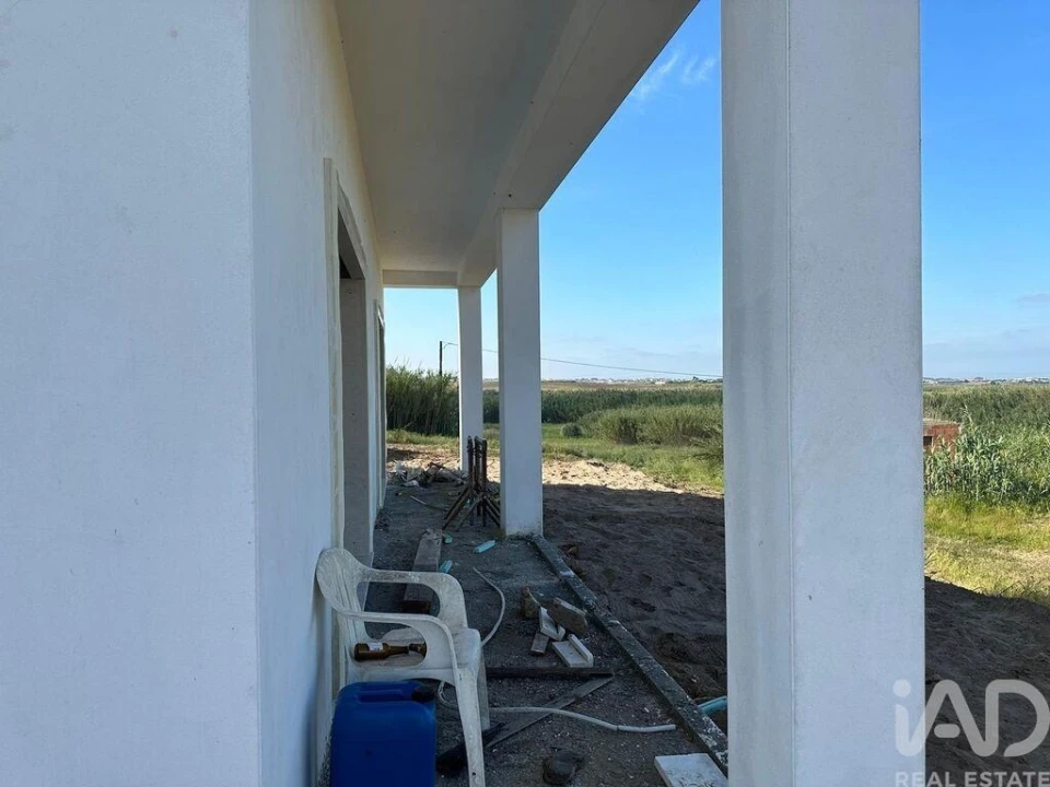 Moradia T4 para Venda em Ferrel Foto 16