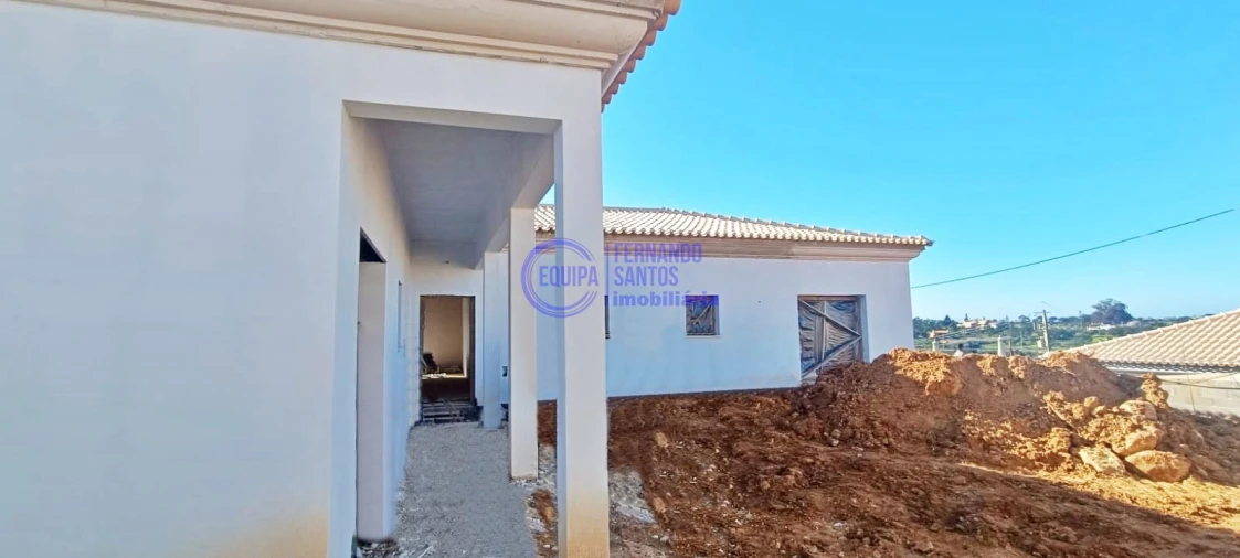 Moradia T3 para Venda em Silves Foto 9