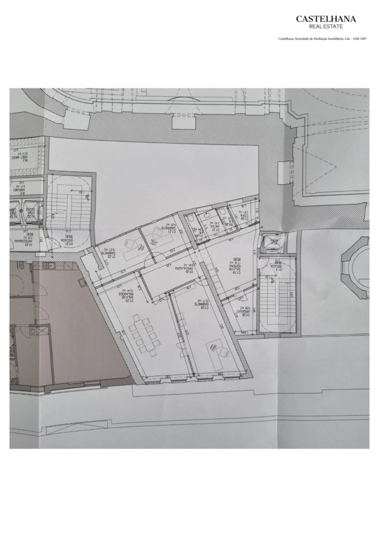 Prédio para Arrendamento em Cedofeita, Santo Ildefonso, Sé, Miragaia, São Nicolau e Vitória Planta 3