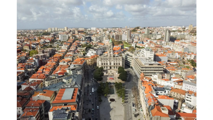 Prédio para Arrendamento em Cedofeita, Santo Ildefonso, Sé, Miragaia, São Nicolau e Vitória Foto 3