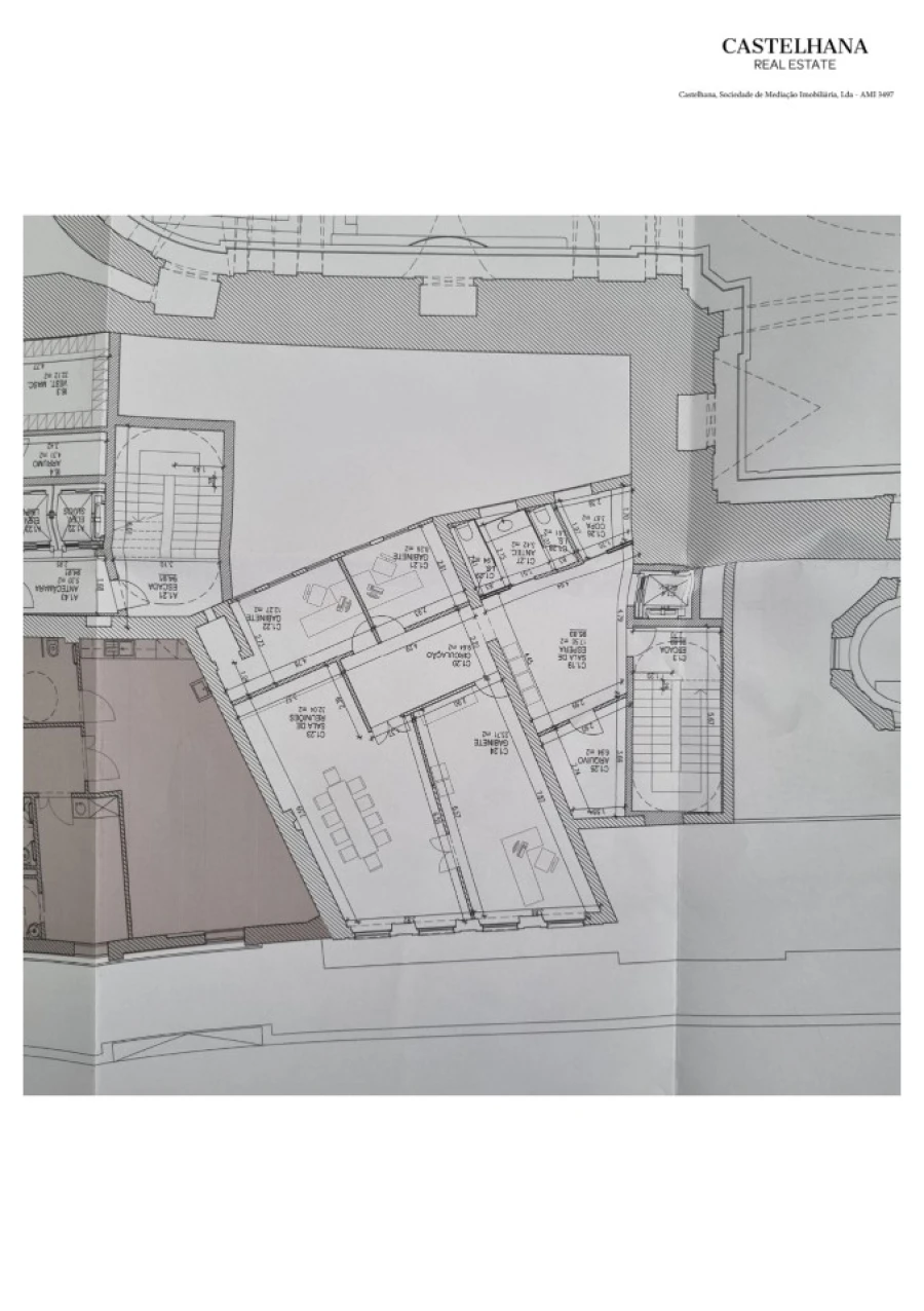 Prédio para Arrendamento em Cedofeita, Santo Ildefonso, Sé, Miragaia, São Nicolau e Vitória Planta 3