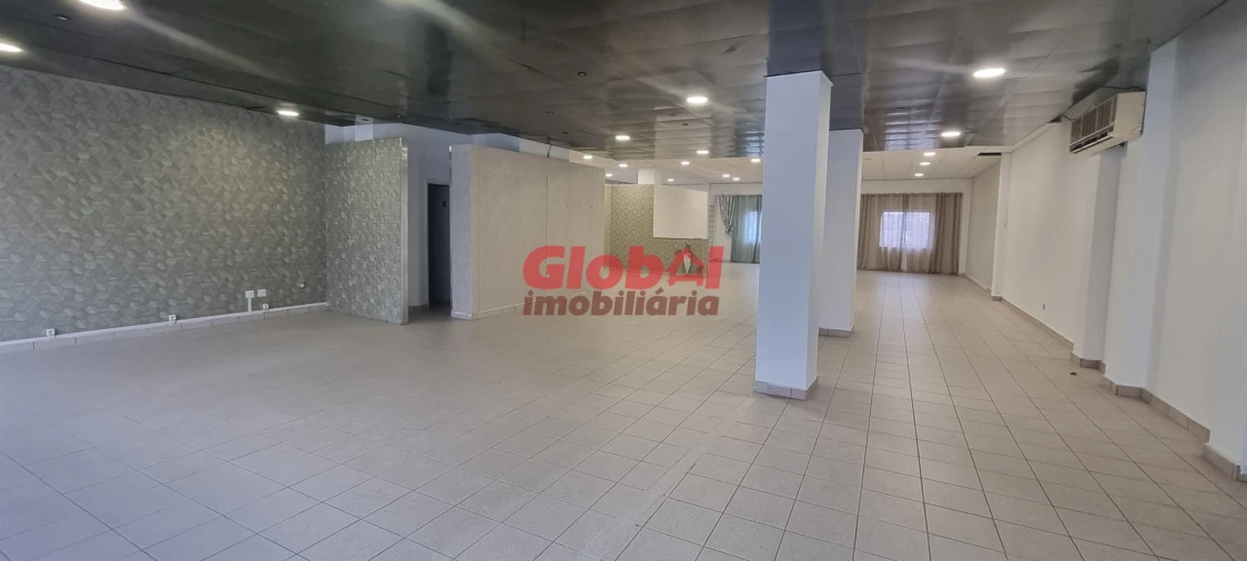 Loja para Venda em Viseu