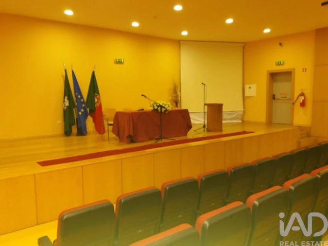 Moradia T13 para Venda em Aricera e Goujoim Foto 24