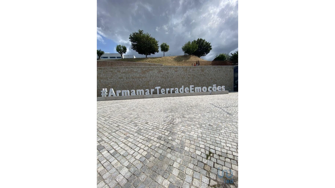 Moradia T13 para Venda em Aricera e Goujoim Foto 9