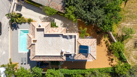 Moradia T4 para Venda em Boliqueime