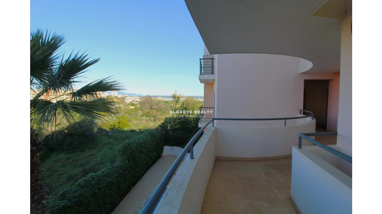 Apartamento T2 para Venda em Portimão Foto 29