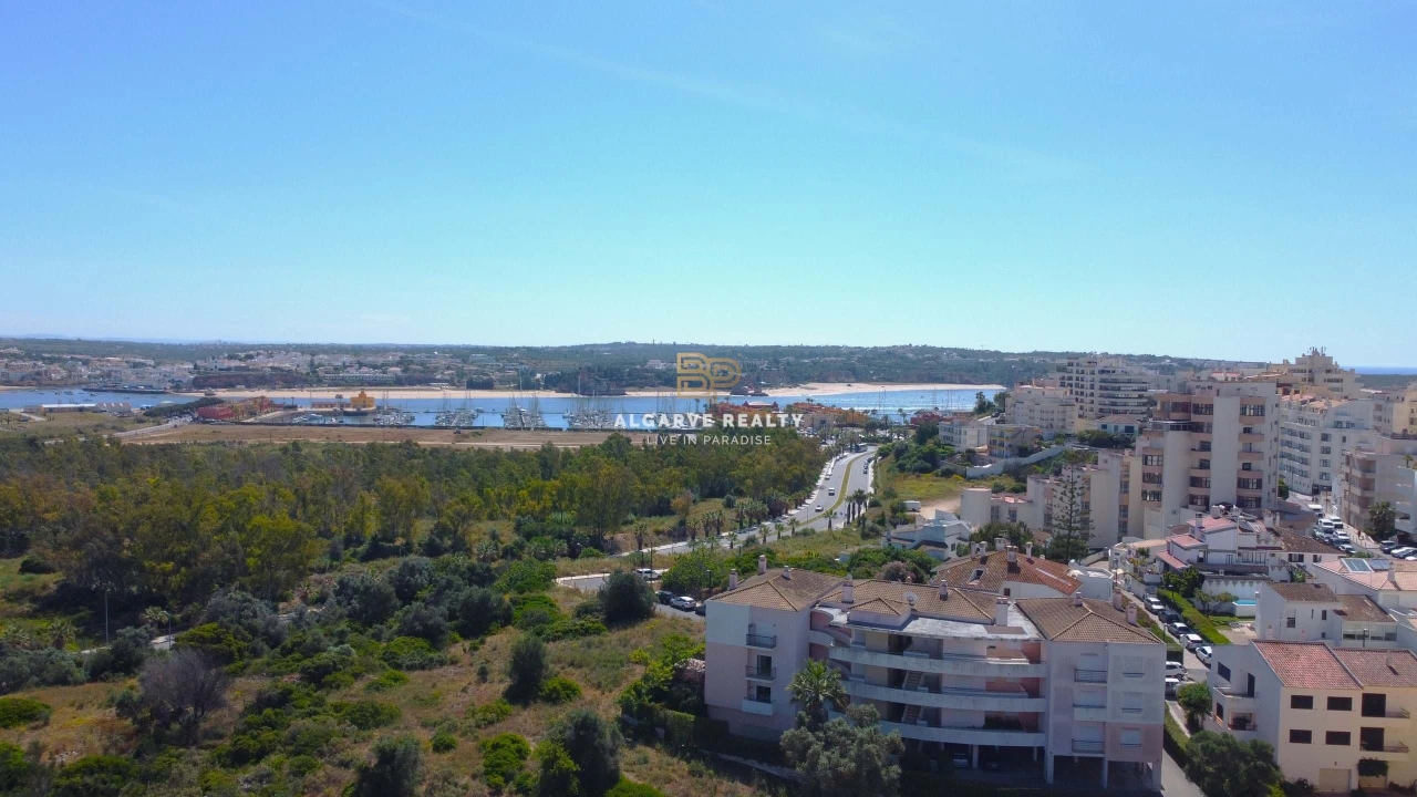 Apartamento T2 para Venda em Portimão Foto 35