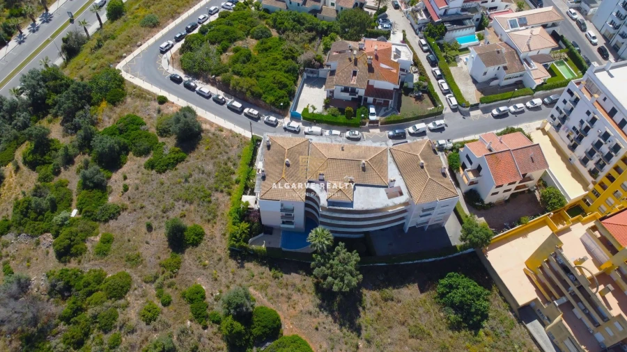 Apartamento T2 para Venda em Portimão Foto 38