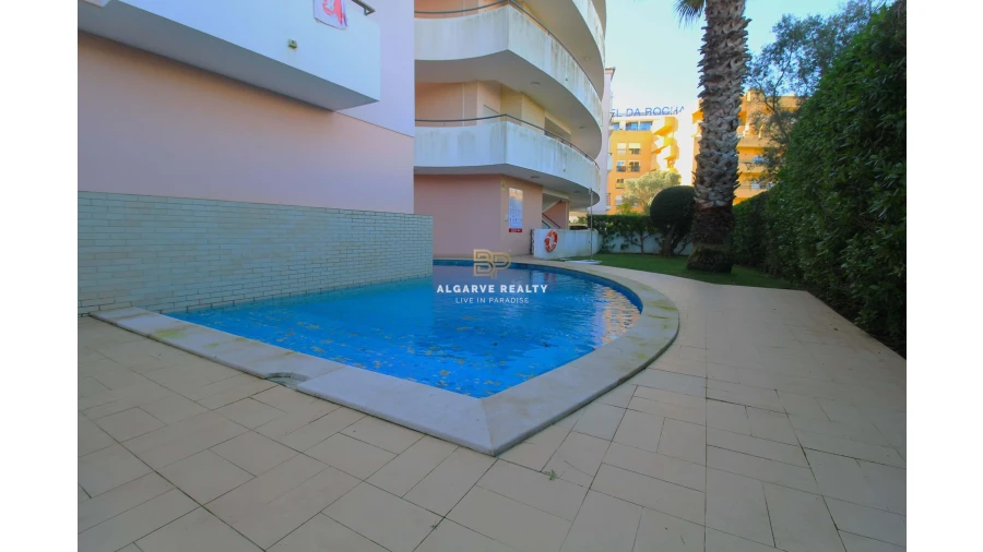 Apartamento T2 para Venda em Portimão Foto 27