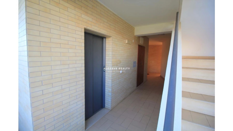 Apartamento T2 para Venda em Portimão Foto 28