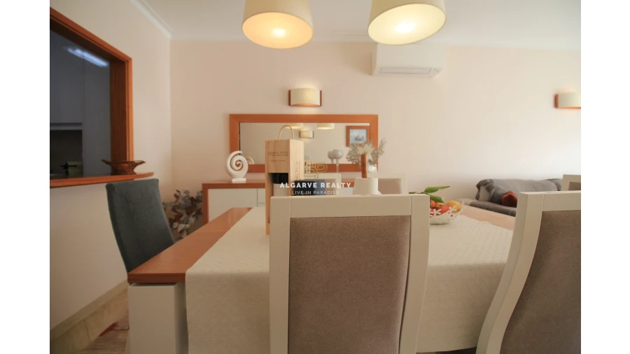 Apartamento T2 para Venda em Portimão Foto 12