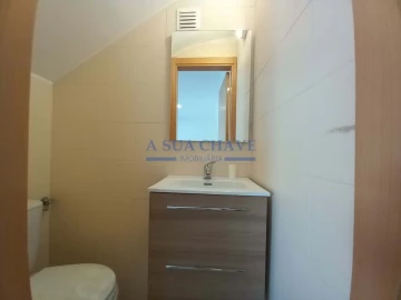 Moradia T3 para Venda em Carcavelos e Parede