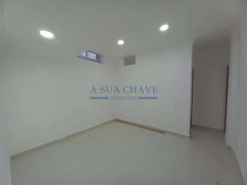 Moradia T3 para Venda em Carcavelos e Parede