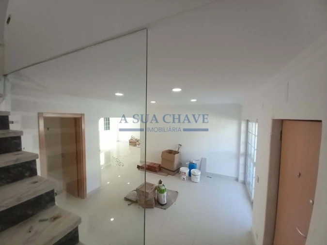 Moradia T3 para Venda em Carcavelos e Parede Foto 40