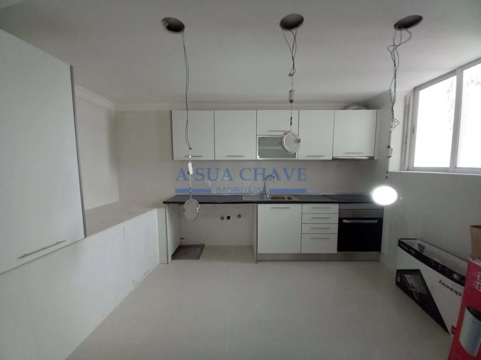 Moradia T3 para Venda em Carcavelos e Parede Foto 62