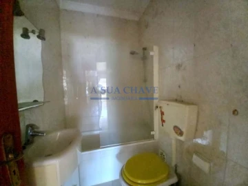Apartamento T2 para Venda em Corroios