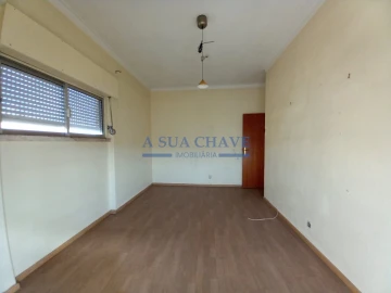 Apartamento T2 para Venda em Corroios
