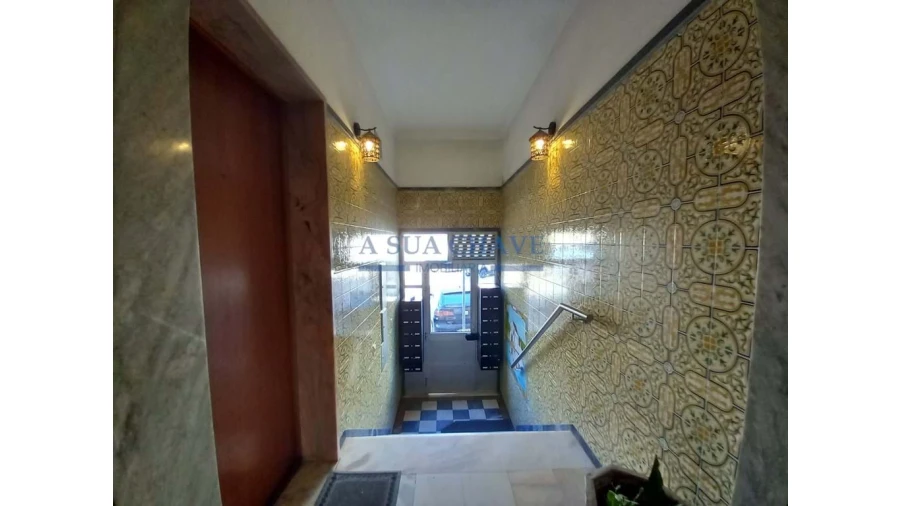 Apartamento T2 para Venda em Corroios Foto 30